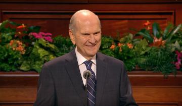 Photo of President Russell M. Nelson at General Conference.